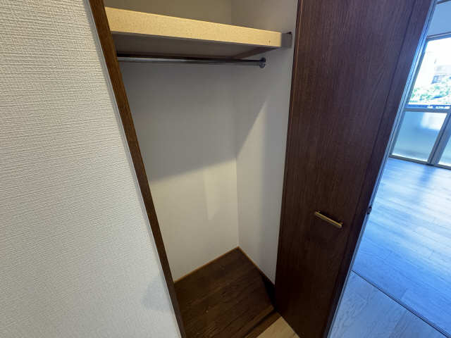 収納　廊下